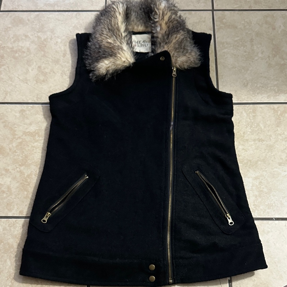 Thread & Supply Black Vest with Faux Fur Trim